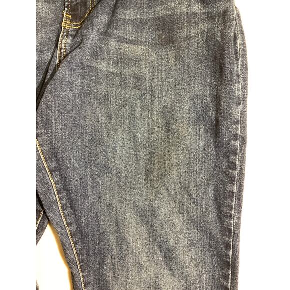 Lucky Brand 410 Straight Jeans Denim Men’s 36x30 — Classic, Casual, Everyday - Picture 10 of 10